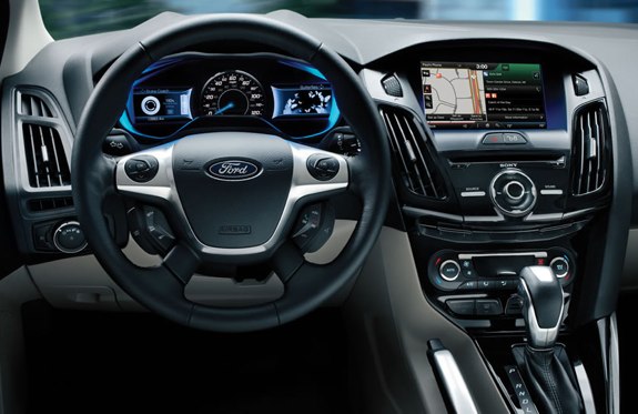 Ford Focus Electric 2012 dashboard