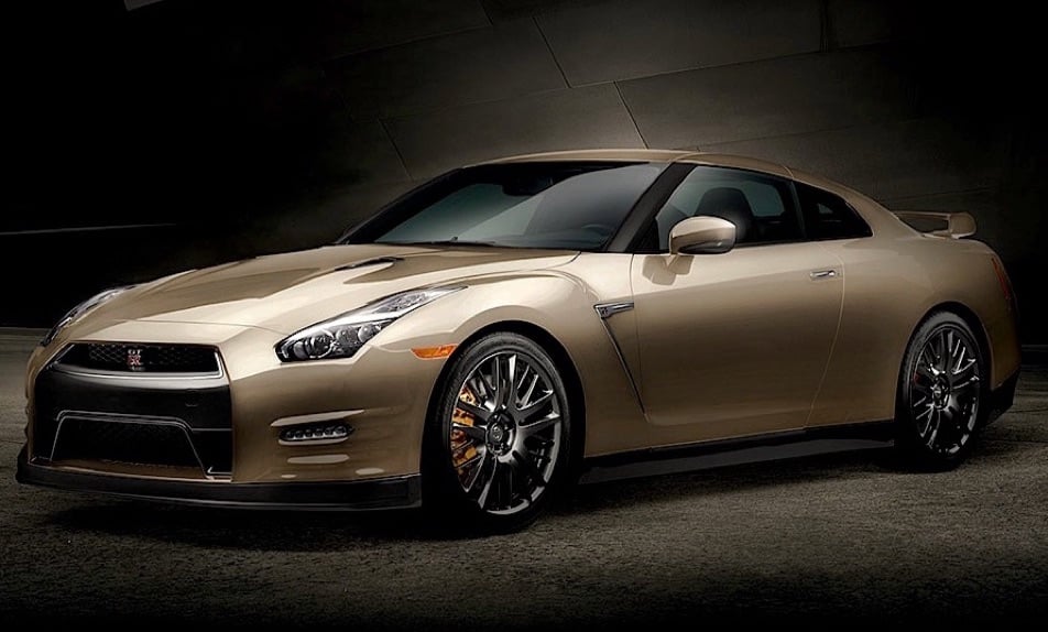 2016 Nissan GTR Gold anniversary