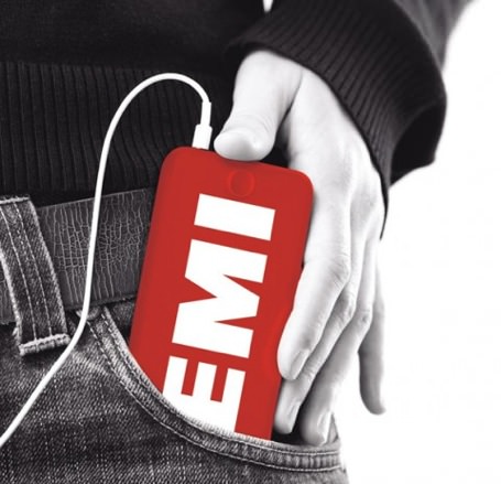 Apple signs EMI