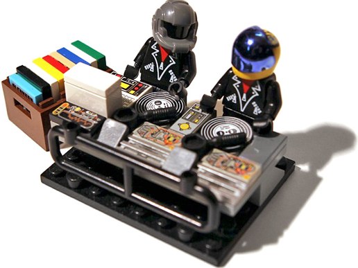 Daft Punk minifig