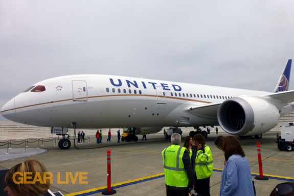 United Airlines Boeing 787 Dreamliner
