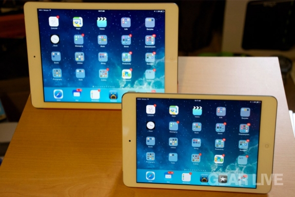 iPad mini with Retina display with iPad Air