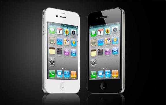 iphone 4 white. iPhone 4 white and black