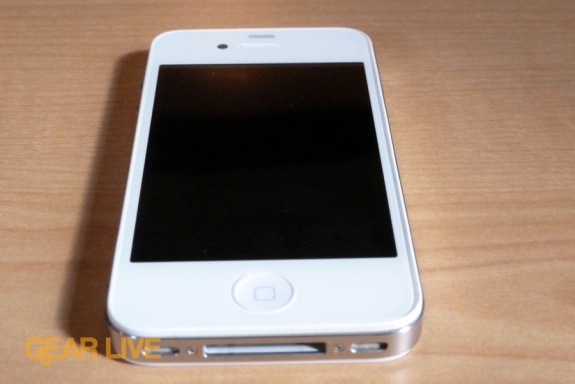 White iPhone 4 front bottom - White iPhone 4 hands-on | Image Gallery | Gear Live