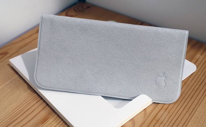 Apple polishing cloth