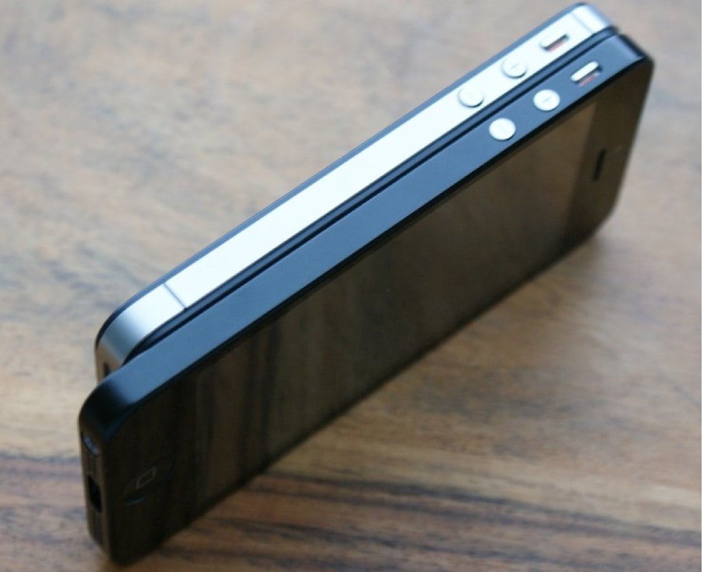 Black matte iPhone 5