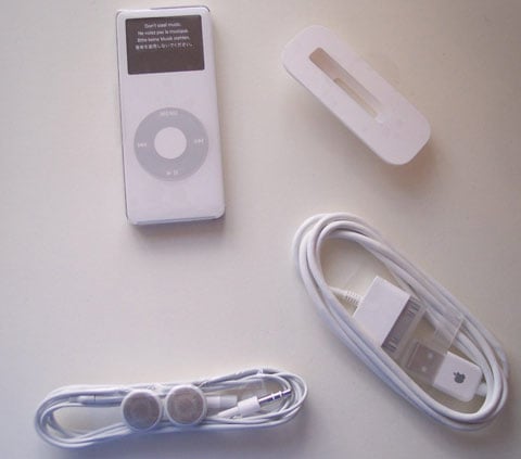 iPod nano with Accessories