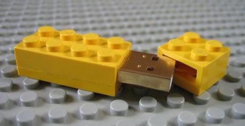 DIY Lego Memory Stick