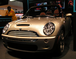 MINI Cooper Sidewalk