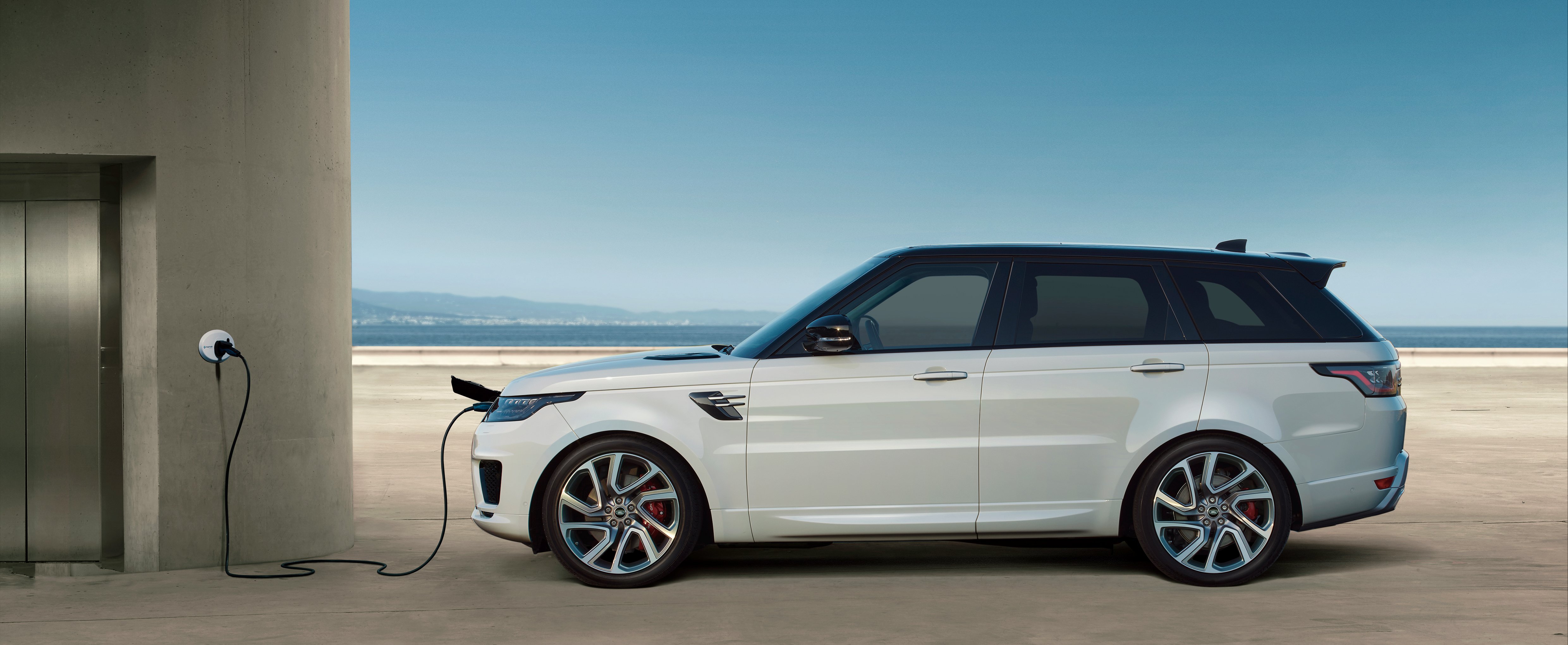 2025 range rover sport phev review