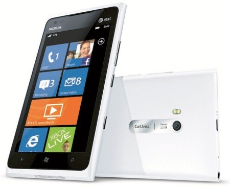 Nokia Lumia 900 price cut