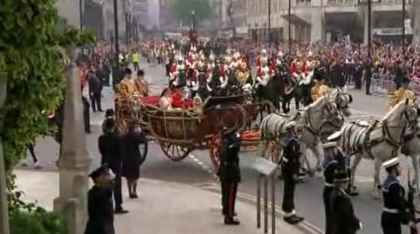 Royal Wedding - Carriage