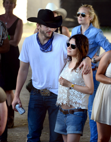 Ashton Kutcher and Mila Kunis