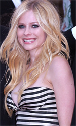 Pop rocker Avril Lavigne plans to release her own perfume