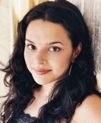 Norah Jones, long hair