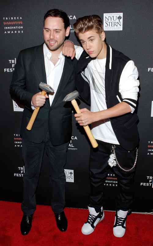 Scooter Braun and Justin Bieber