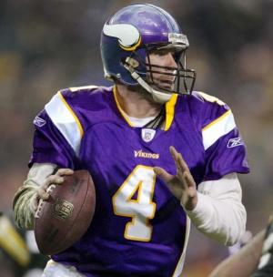 Brett Favre files retirement papers