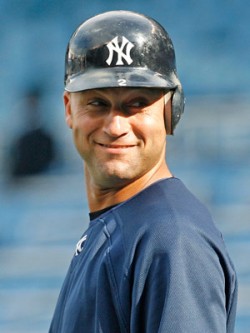 Derek Jeter Re-signs