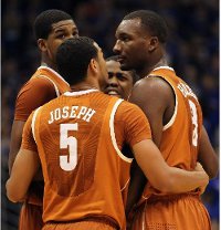 Texas Longhorns end Kansas Jayhawks winning streak