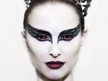 natalie portman black swan trailer. Natalie Portman in Black Swan