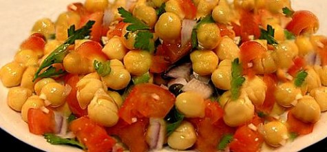 Tomato Chickpea salad