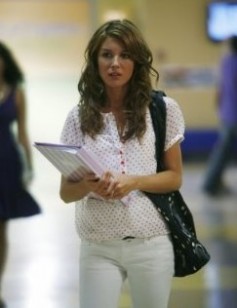 Shenae Grimes in 90210