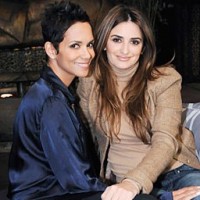 Halle Berry and Penelope Cruz in Oprah Winfrey Oscar Special