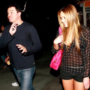 Seth McFarlane and Amanda Bynes